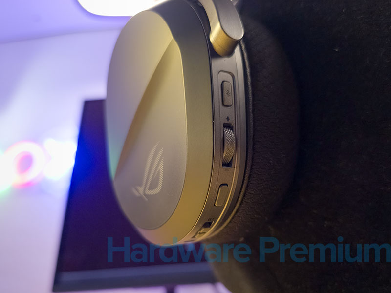 Asus ROG Pelta botones y conexiones